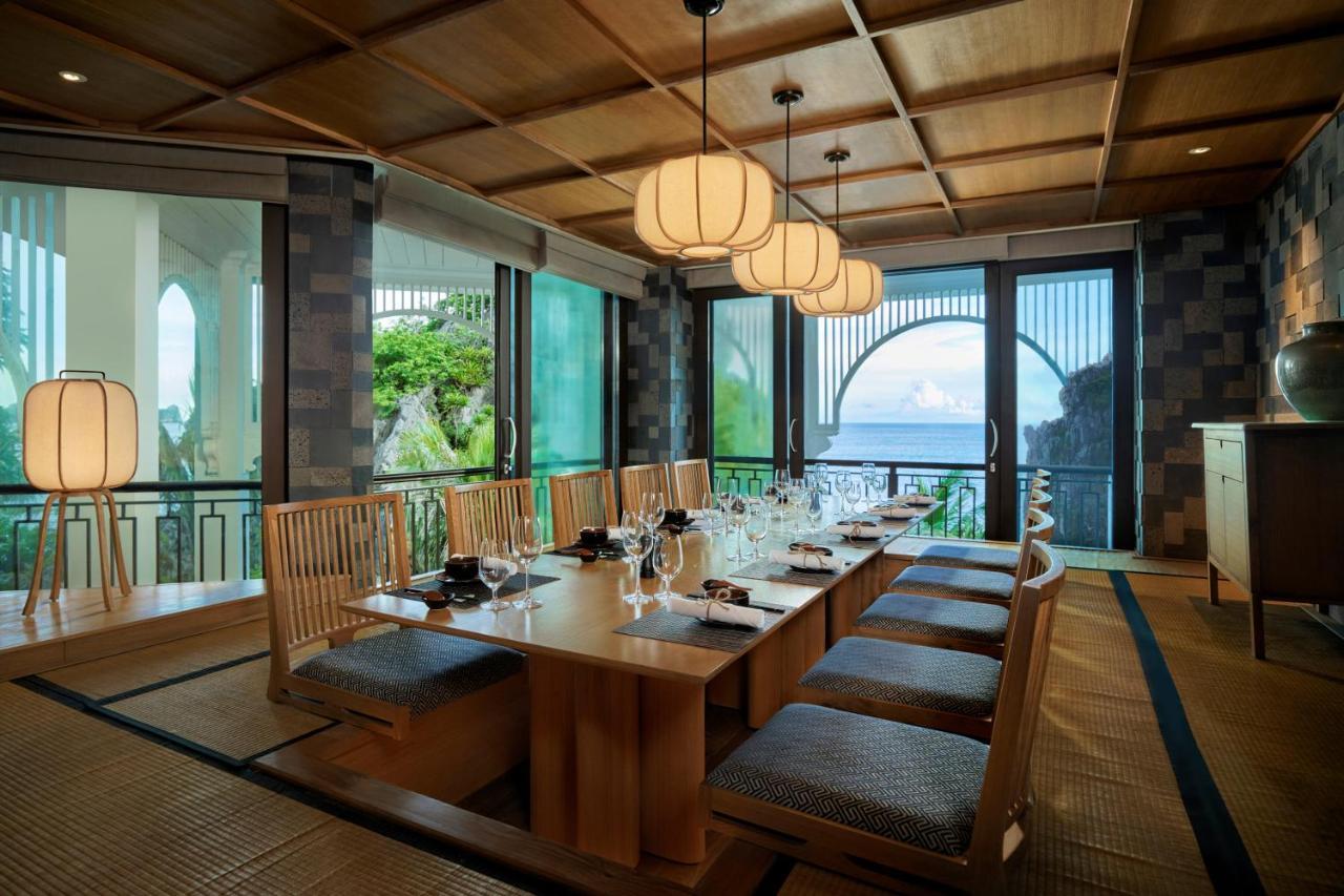 Chan Chau Hotel Perle D'Orient Cat Ba - Mgallery מראה חיצוני תמונה The interior of the restaurant