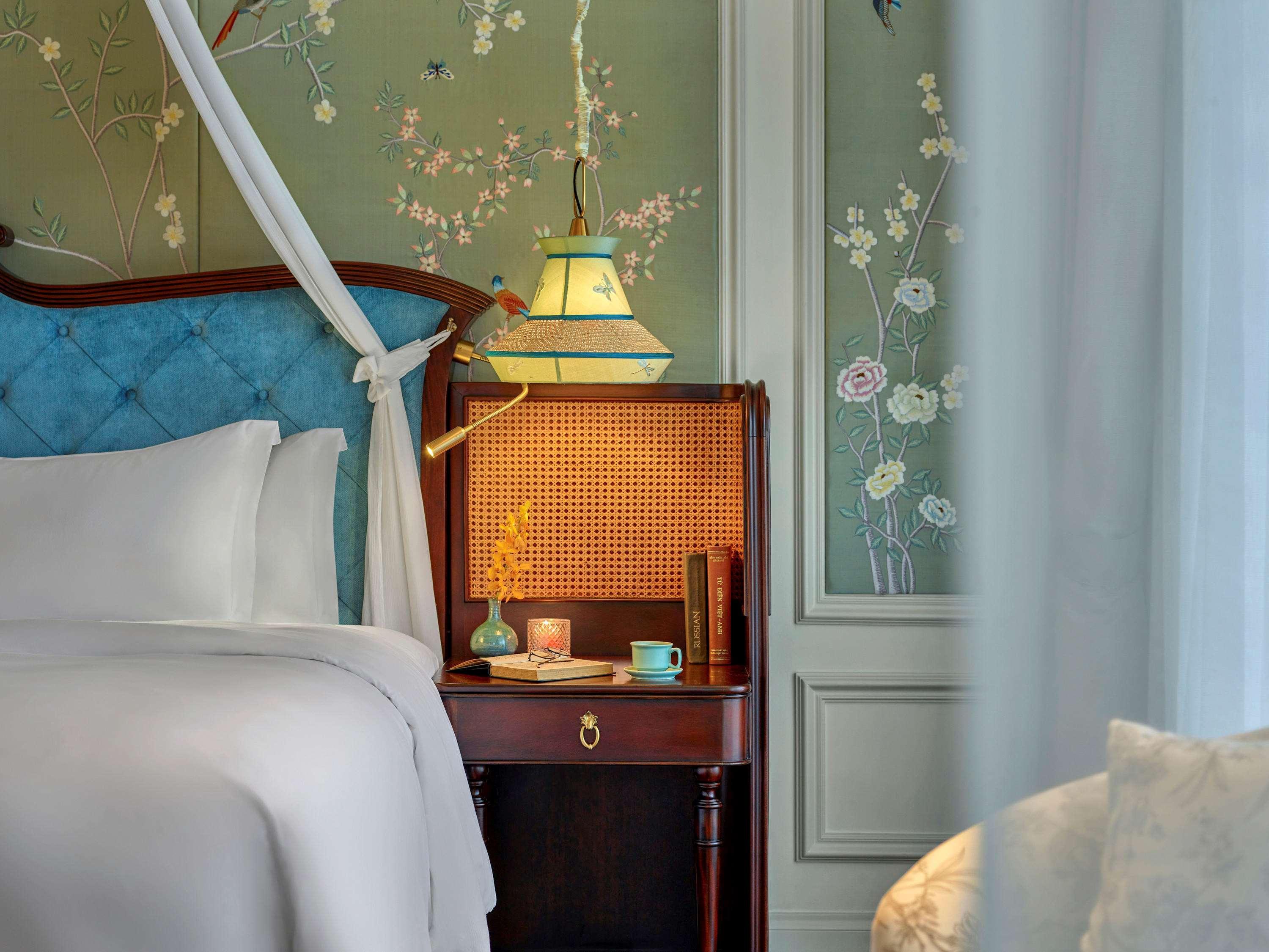 Chan Chau Hotel Perle D'Orient Cat Ba - Mgallery מראה חיצוני תמונה A bedroom at the Mandarin Oriental, Bangkok